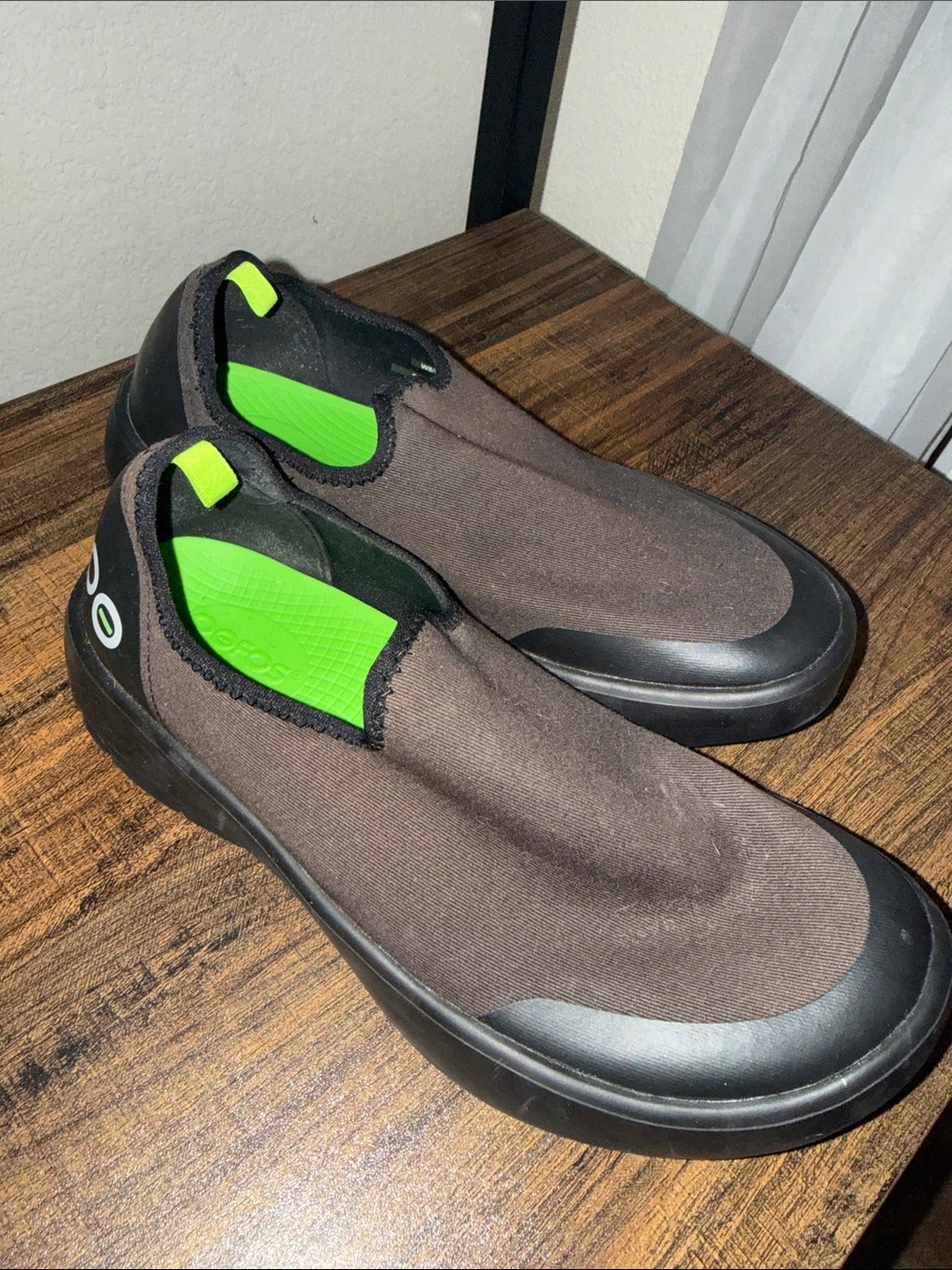 OOFOS Women's Brown Slip-On Casual Loafers with Green Insoles